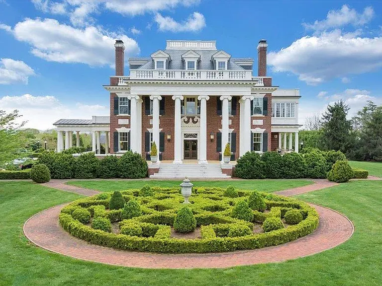 Neighborhood Shifts: Key Homes That Sold This Week